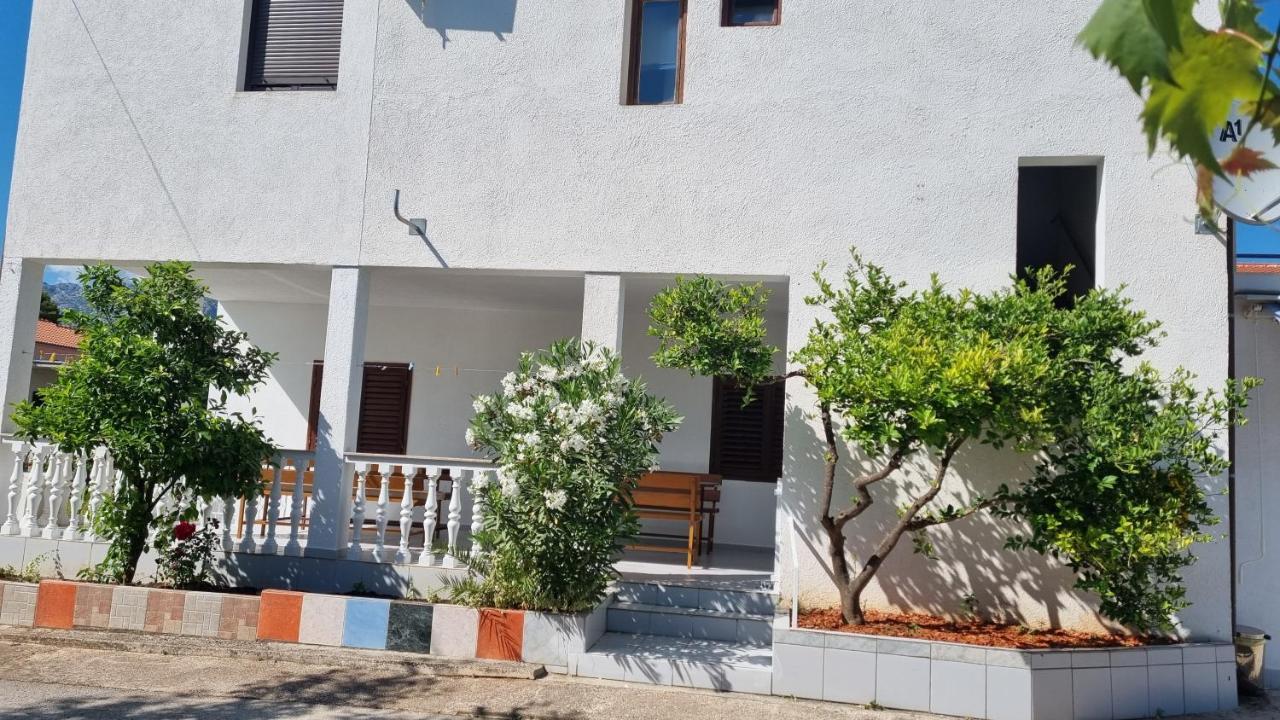 Holiday Home Jukic Pr Селине Екстер'єр фото